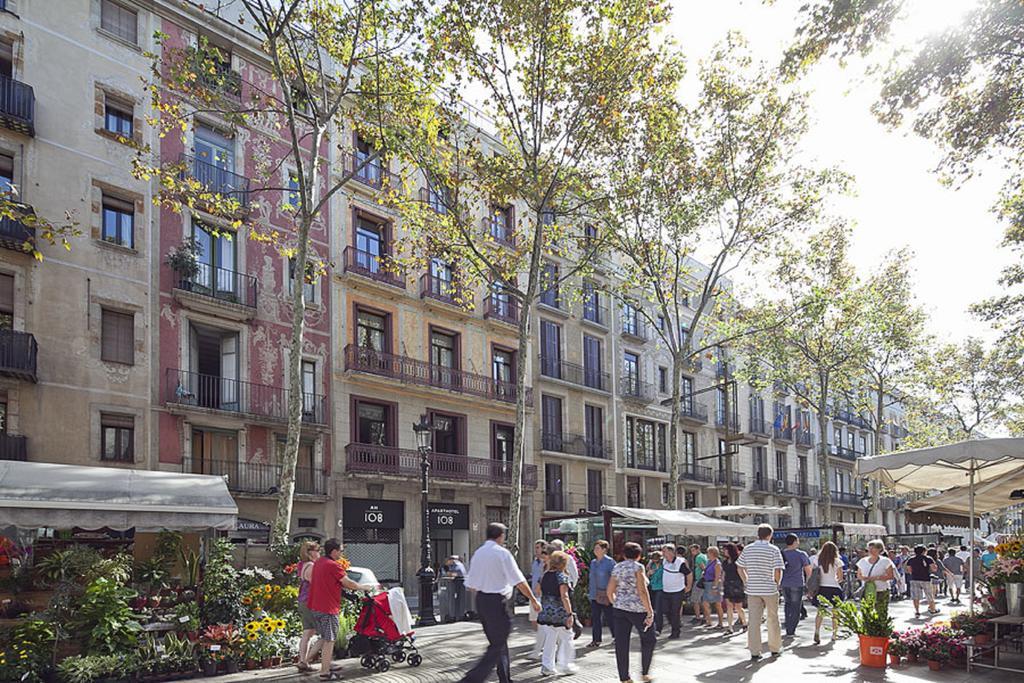 Aparthotel Rambla108 Barcelona Luaran gambar